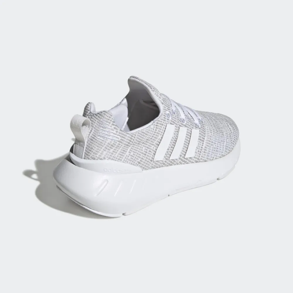 adidas Swift Run 22 GW8175 / weiss