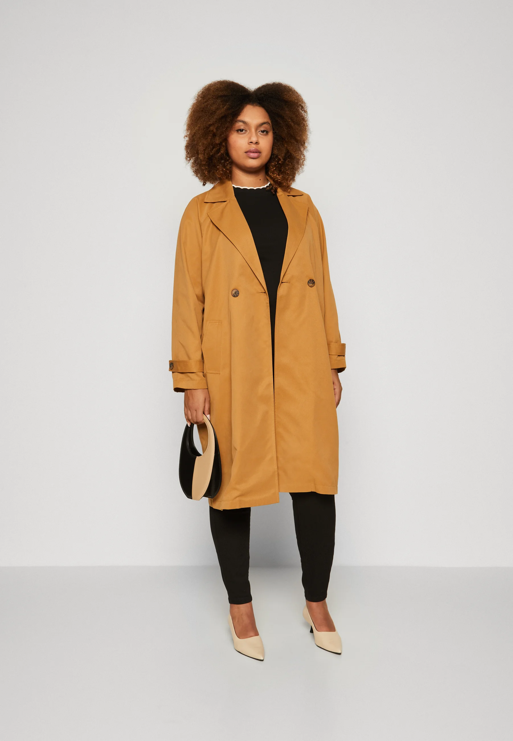 Vero Moda Curve VMCLOU - Gabardina