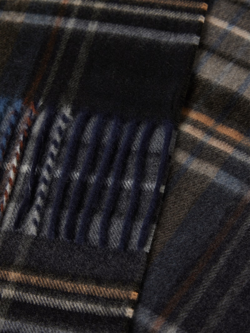 Schal mit Tartan-Karo in anthrazit meliert