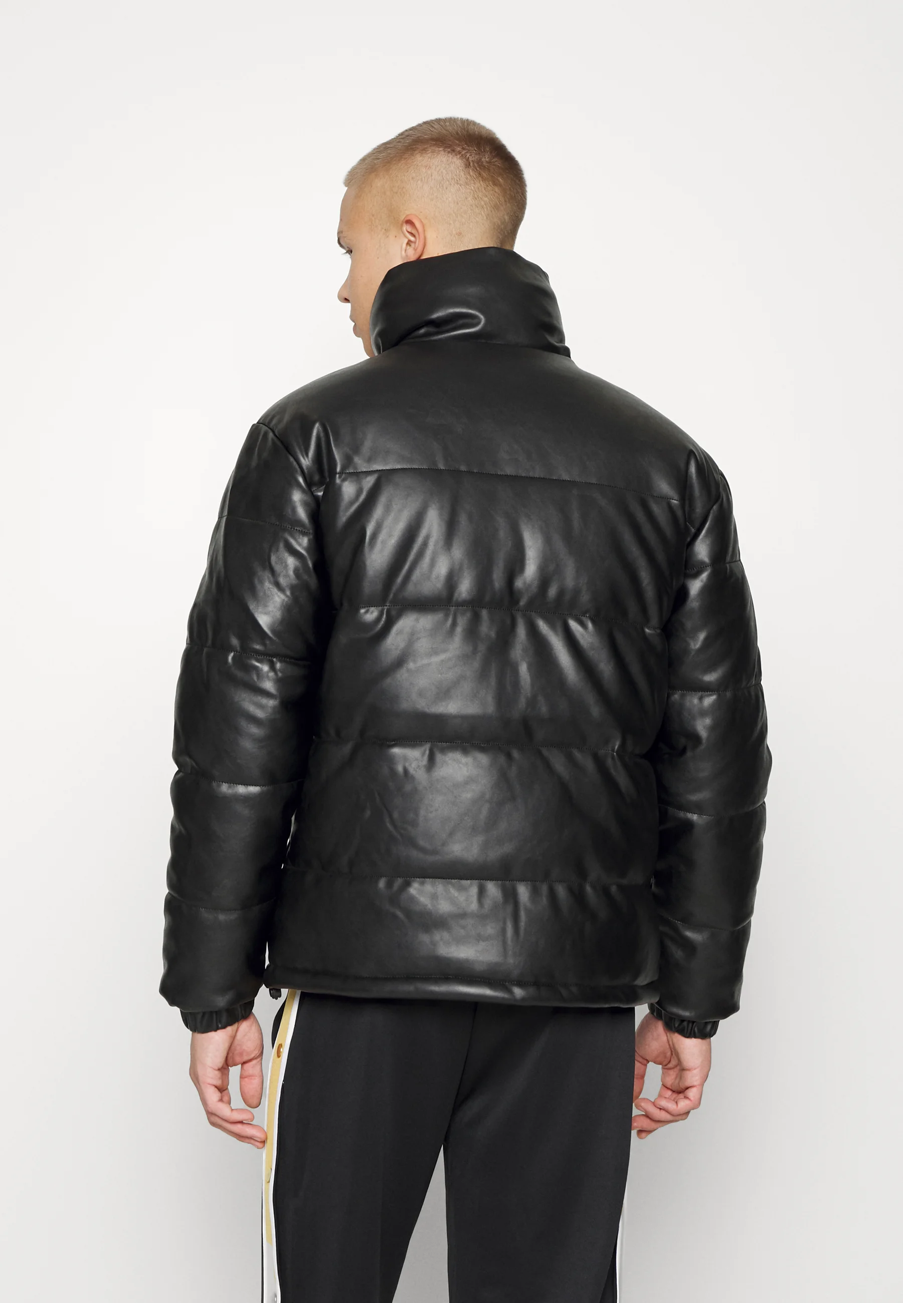 Karl Kani RETRO PUFFER JACKET - Chaqueta de invierno