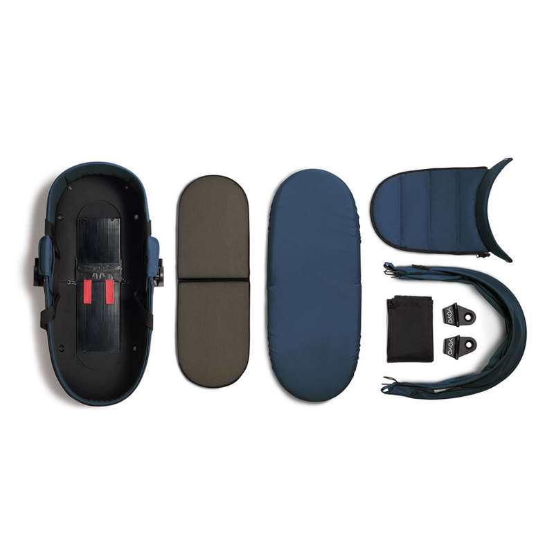 Poussette Yoyo2 4 roues châssis blanc nacelle bleu marine Babyzen