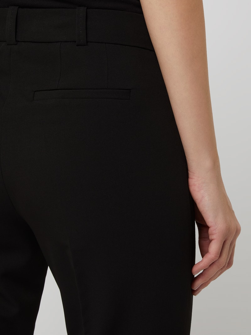 Stoffhose mit Stretch-Anteil in schwarz