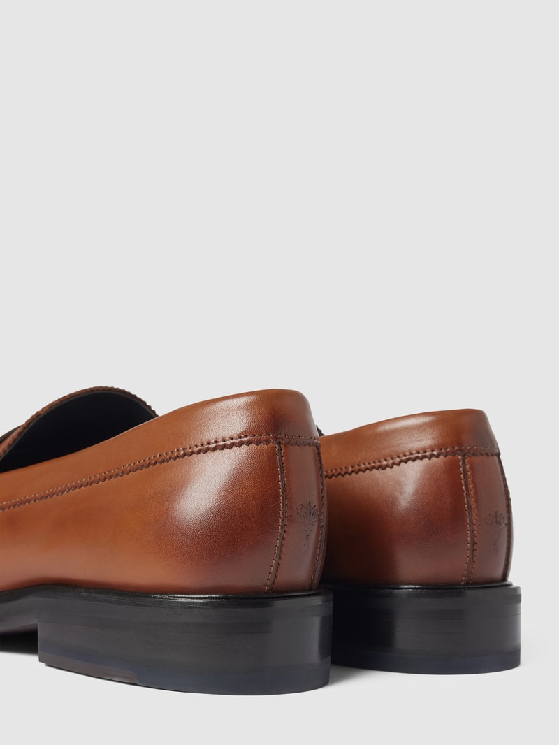 Loafers mit Label-Detail in cognac