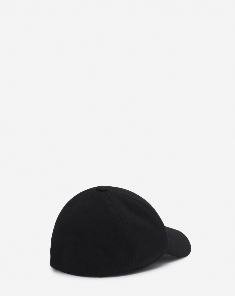 CASQUETTE EN LAINE