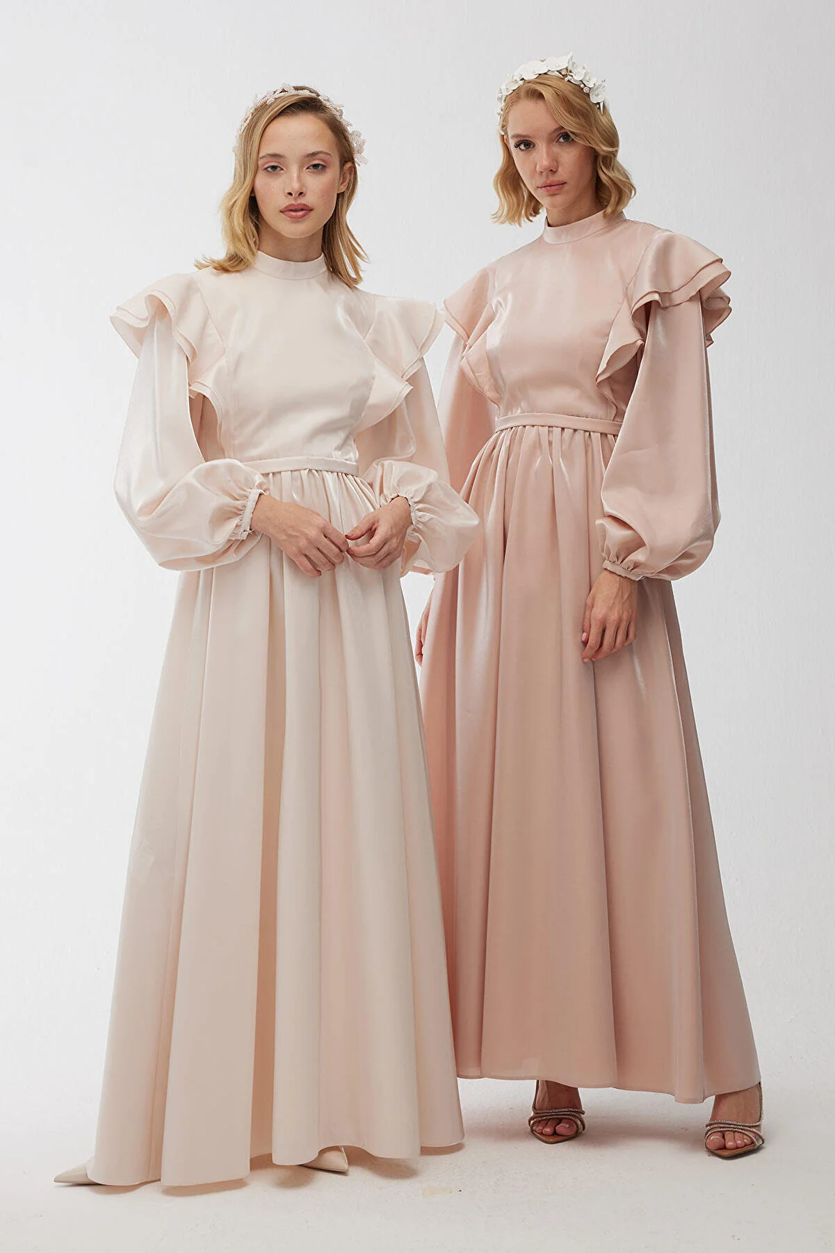 Manuka  Sparkling Grace Abendkleid in Puder