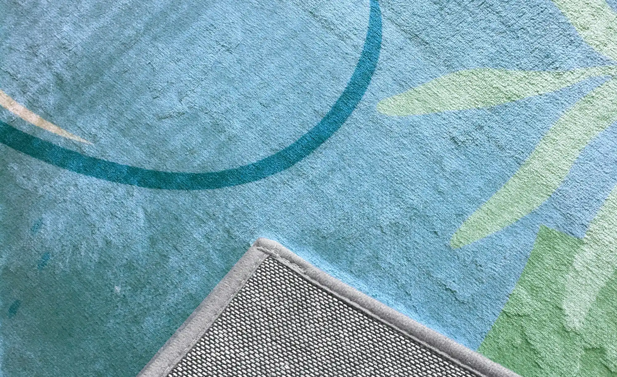 KJUT Kurzflorteppich