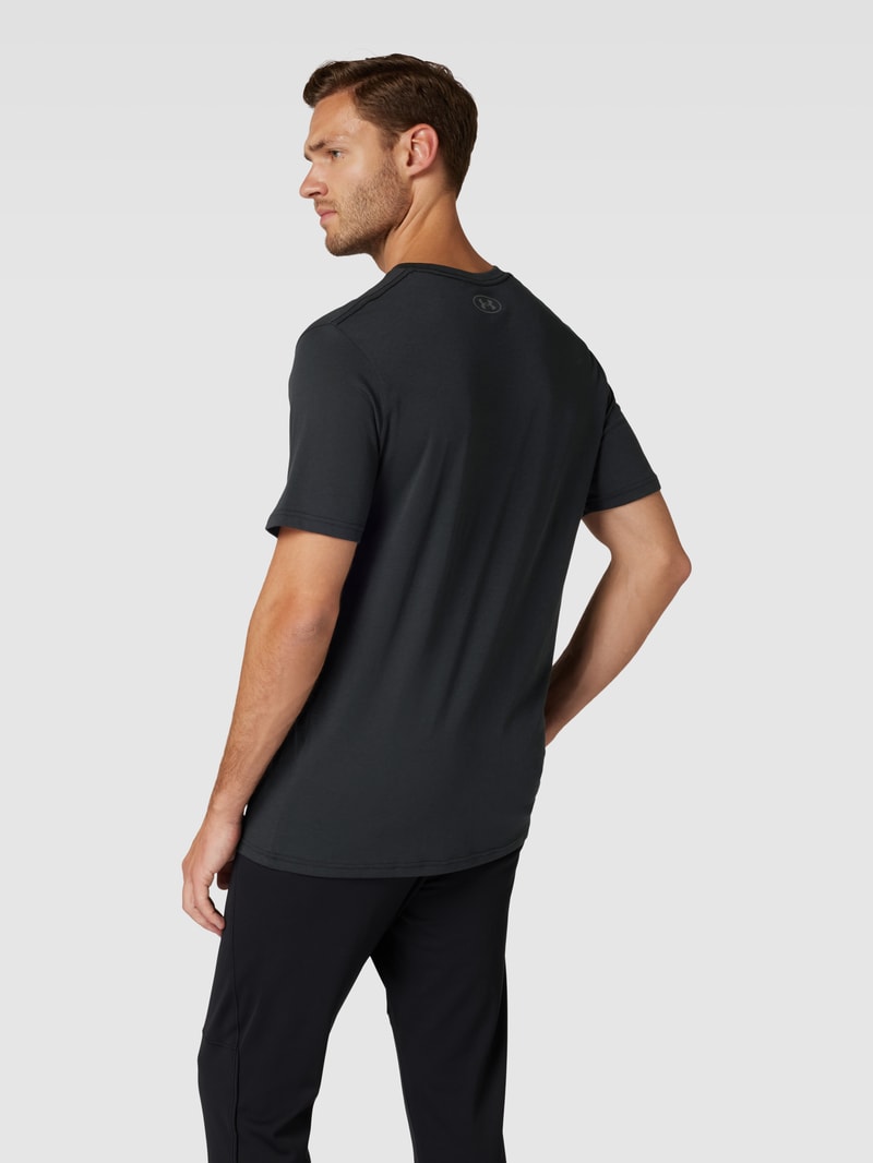 T-Shirt mit Label-Print in schwarz
