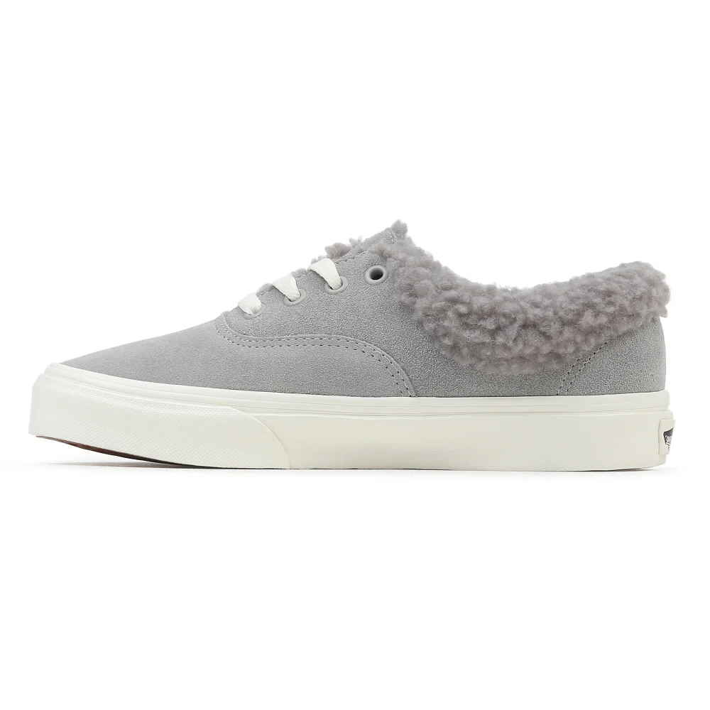 Vans Authentic Sherpa VN0A5JMRGRY1 / grau