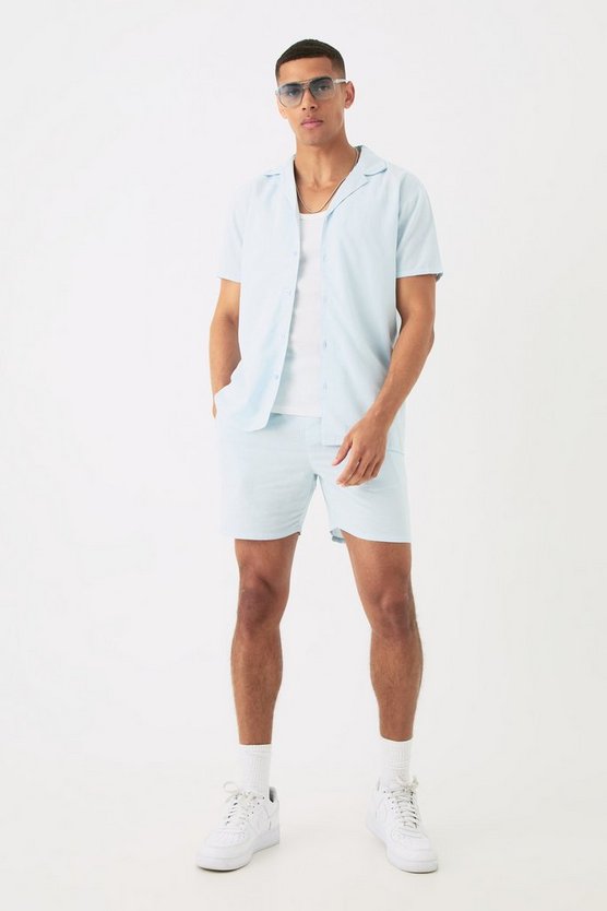 Kurzärmliges Leinen-Hemd & Shorts