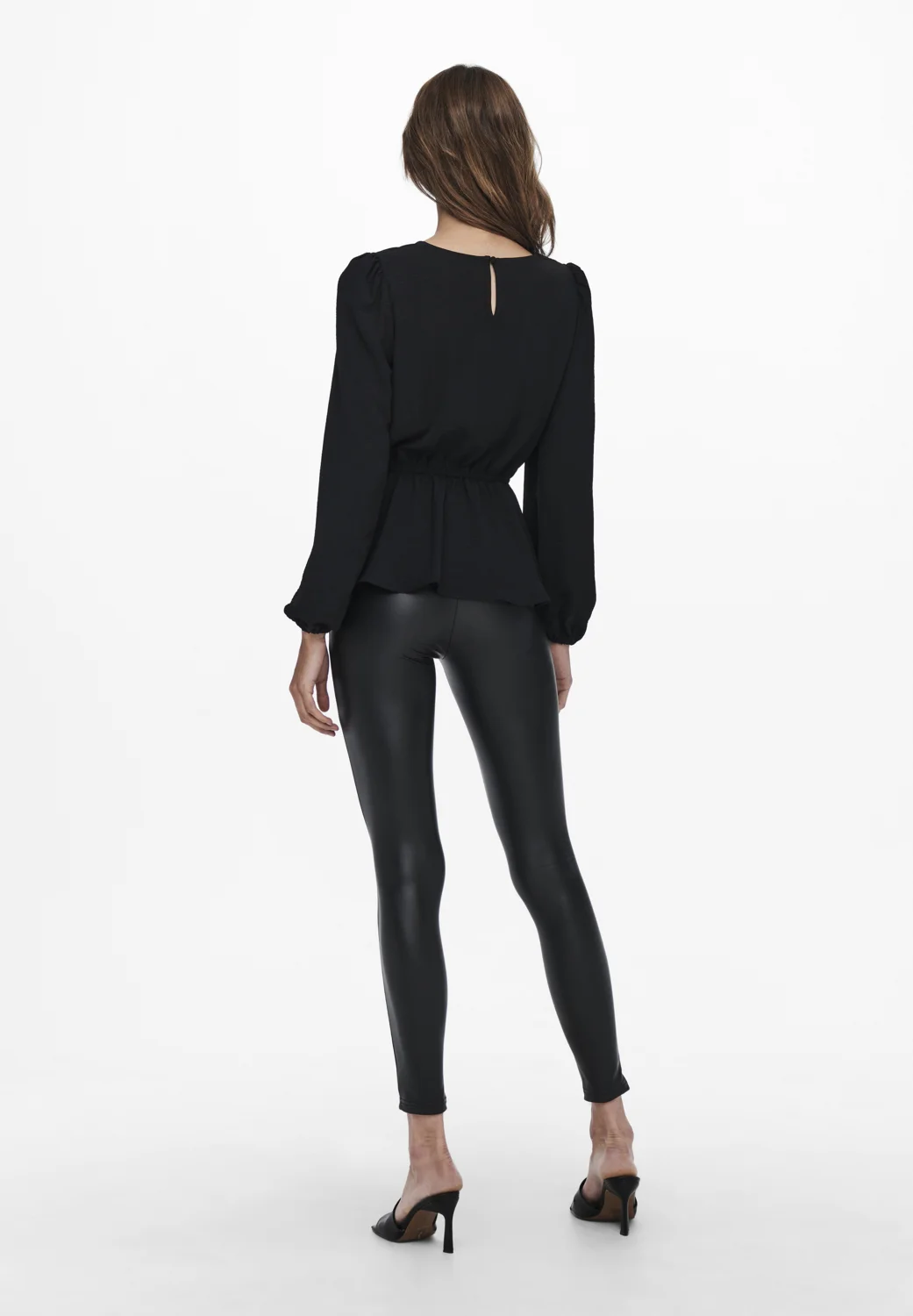 SOLO ONLMETTE CUELLO O - Blusa