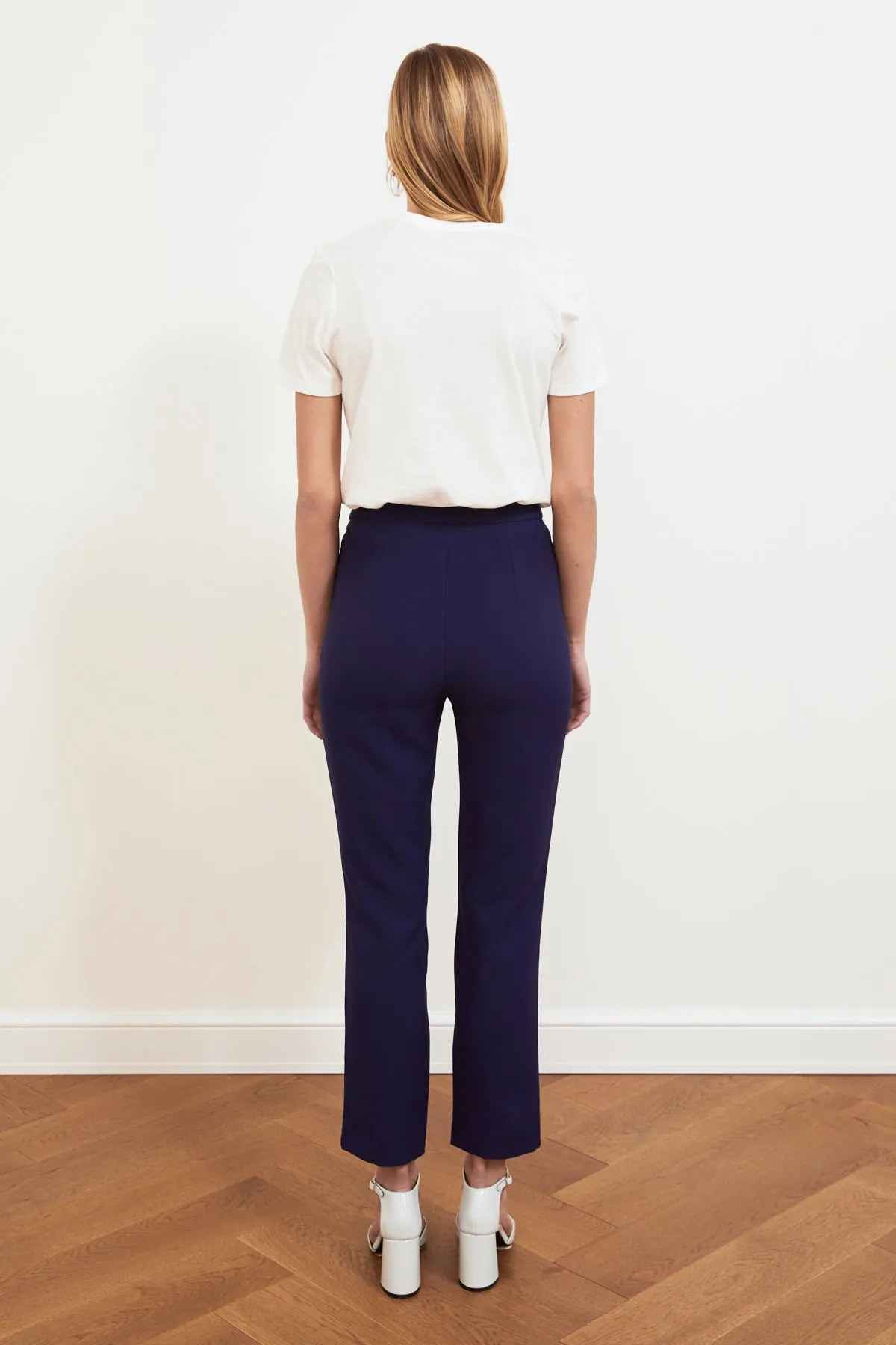 Trendyol Collection  Marineblaue gewebte Zigarettenhose TWOSS20PL0075
