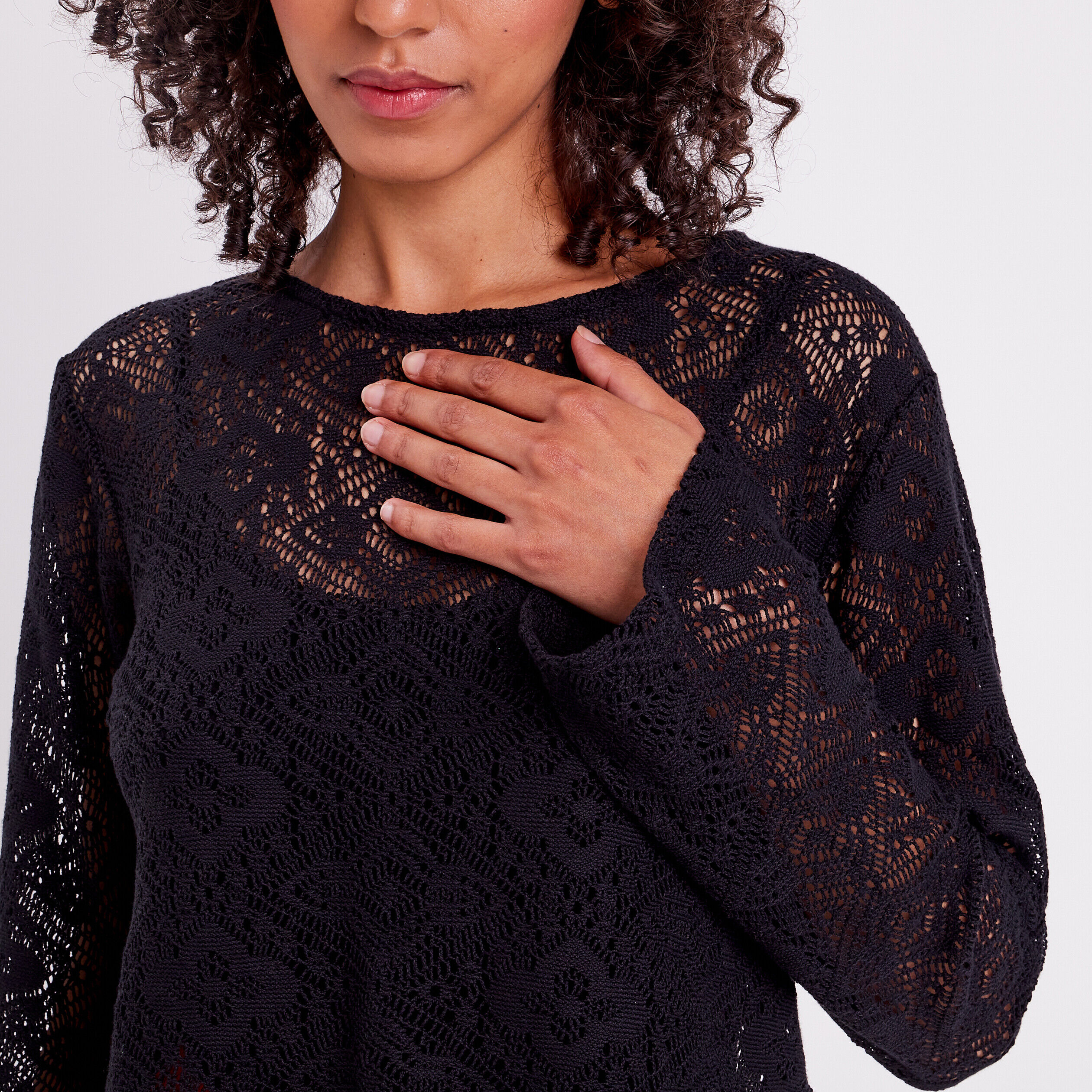 T-shirt crochet col rond noir femme | Cache Cache