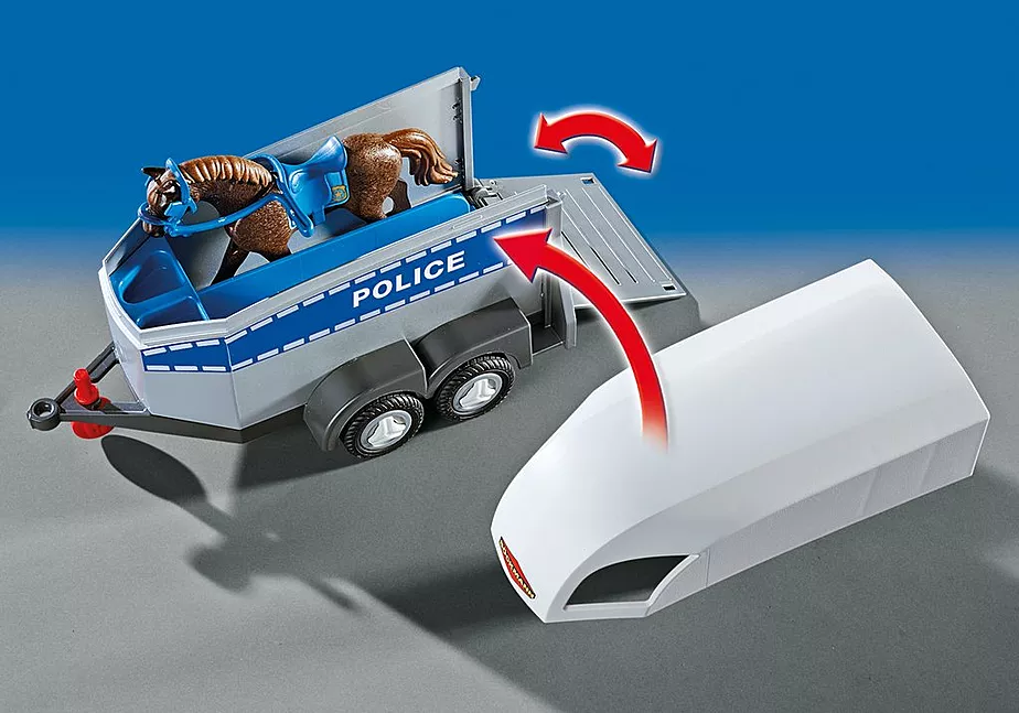 Polizeipferd mit Anh&auml;nger