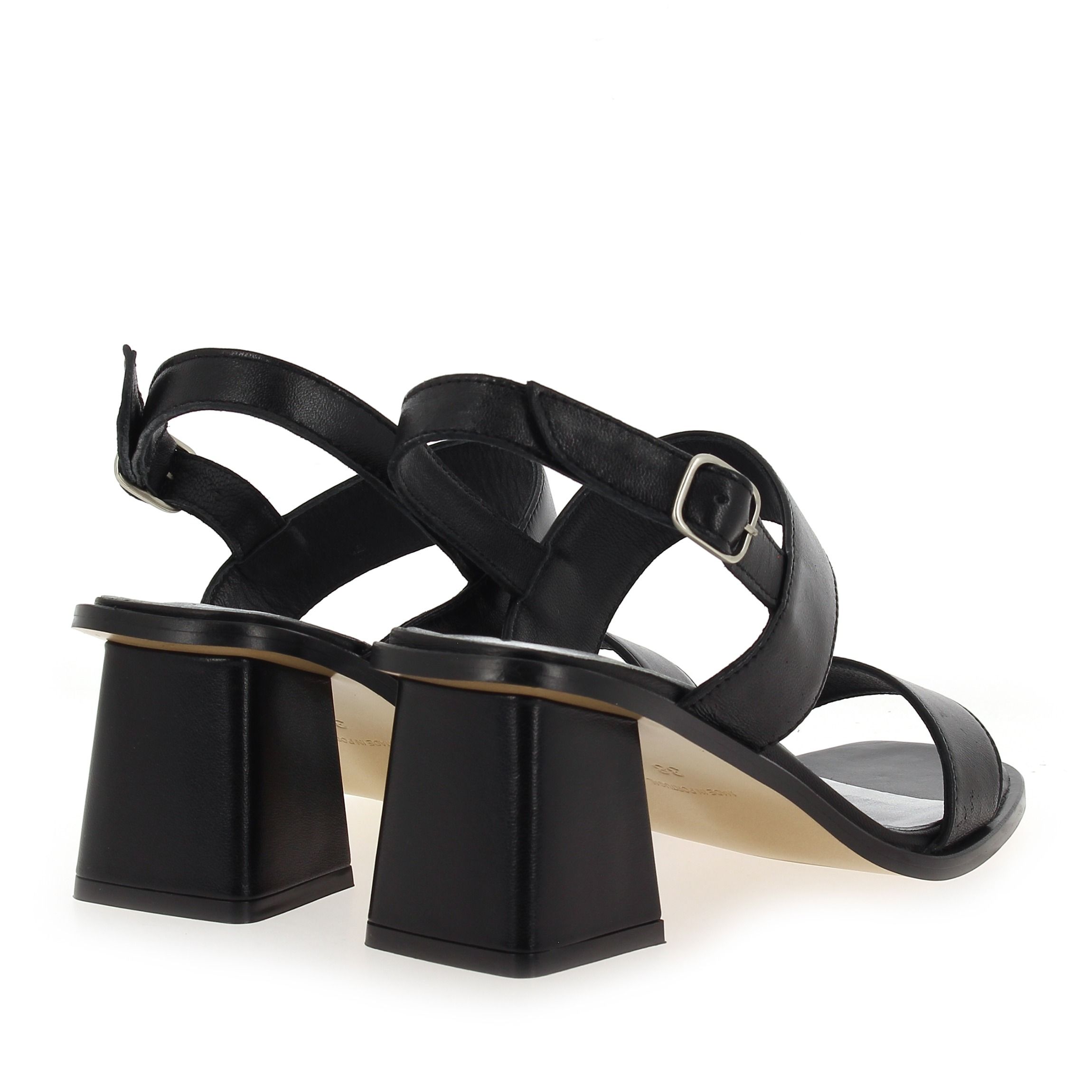 Myma  7410 - Noir
