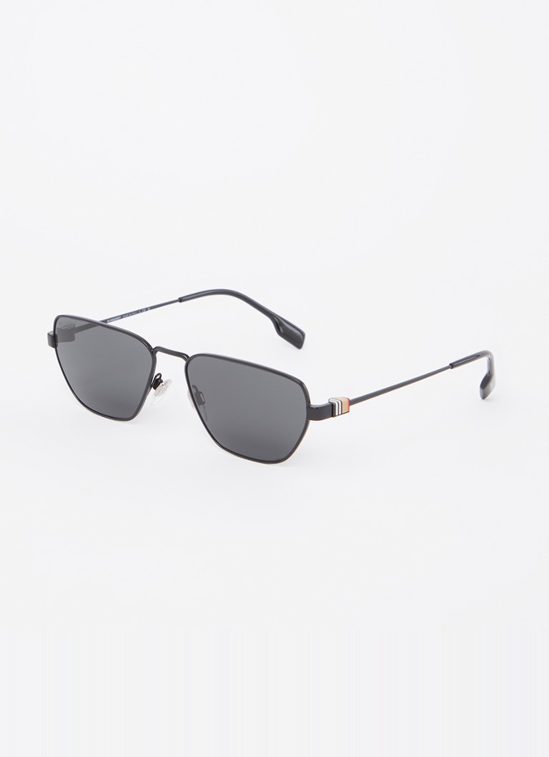 Burberry Retro sunglasses BE3146