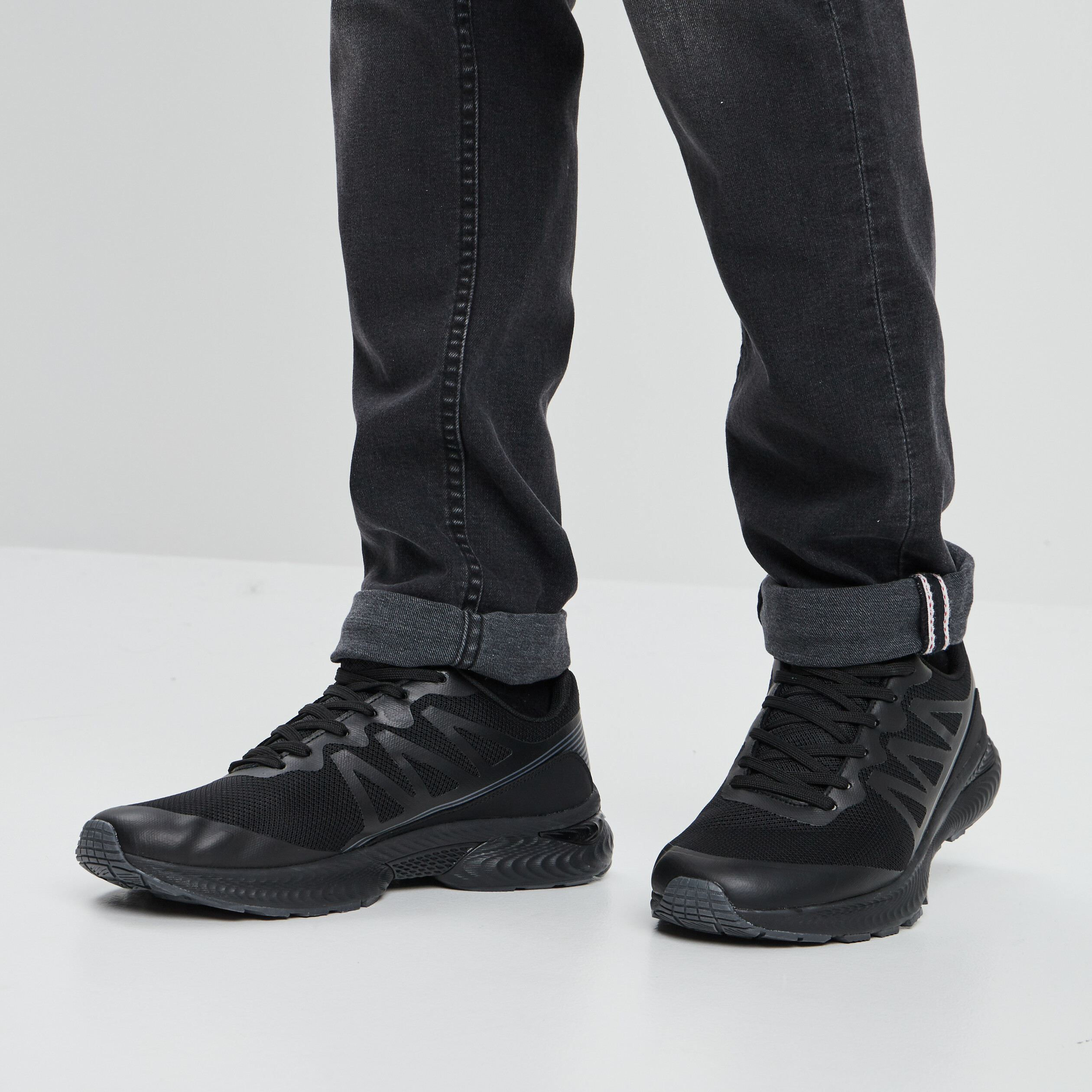 Baskets running à lacets Liberto noir homme | La Halle