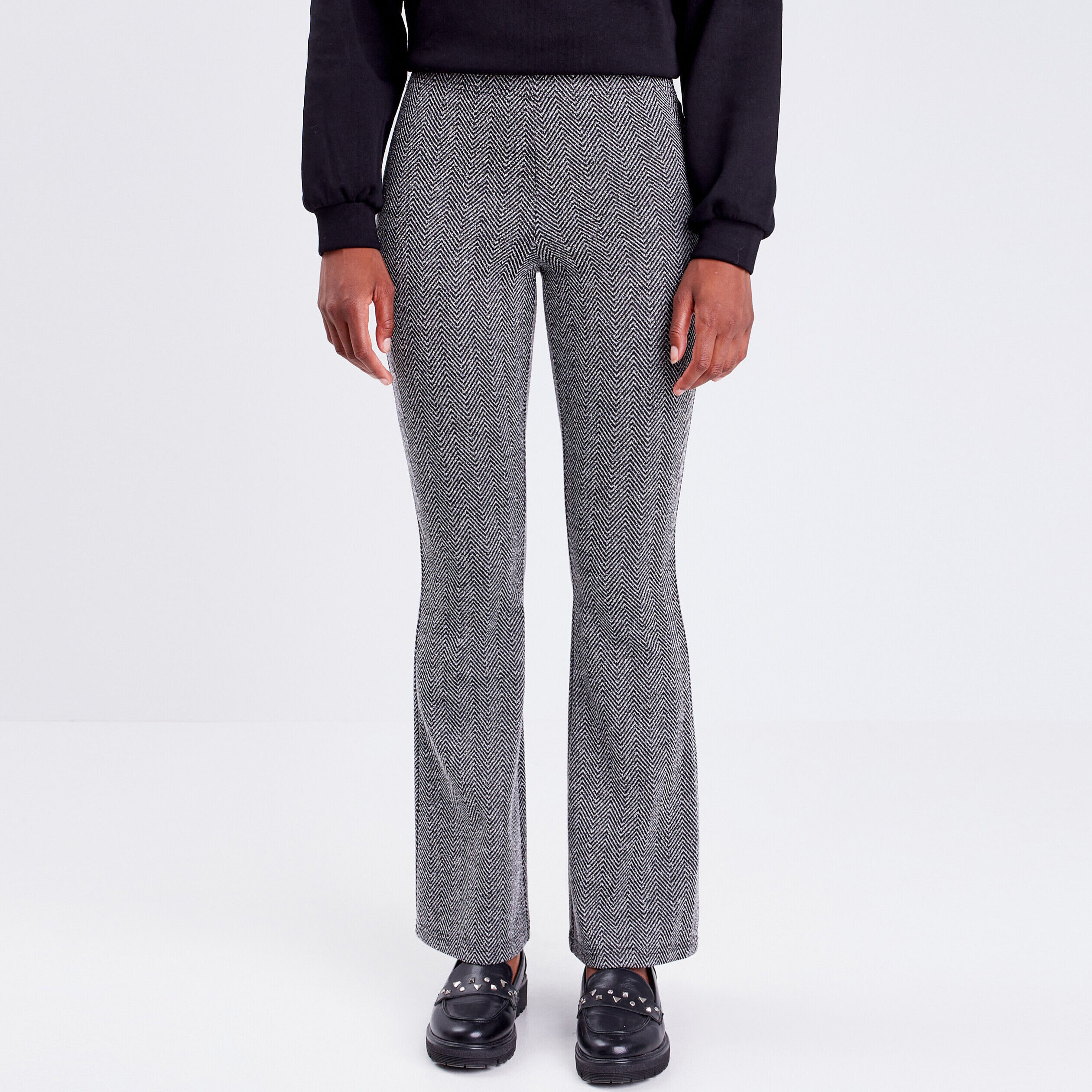Pantalon yoga bootcut noir femme | Cache Cache