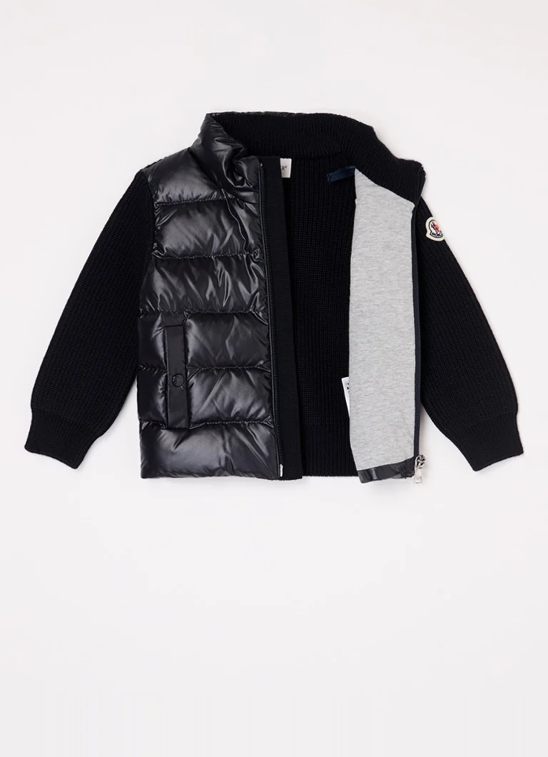 Cardigan Moncler tricotat gros, cu față matlasată, confecționat dintr-un amestec de lână.