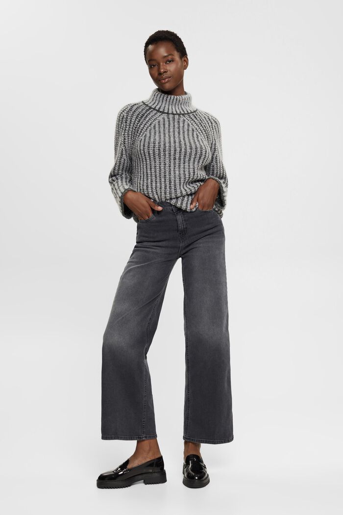 High-Rise-Jeans mit weitem Bein