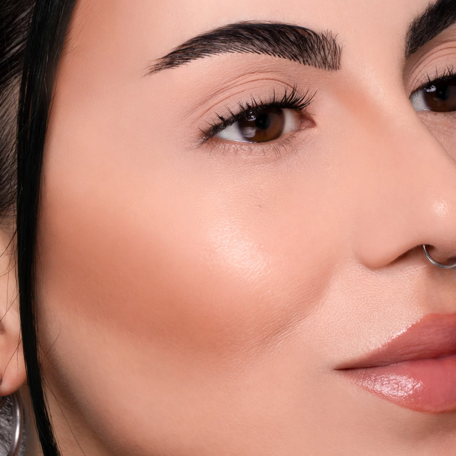 Face IDENTISTICK CONTOUR STICK - Ansigtskonturering