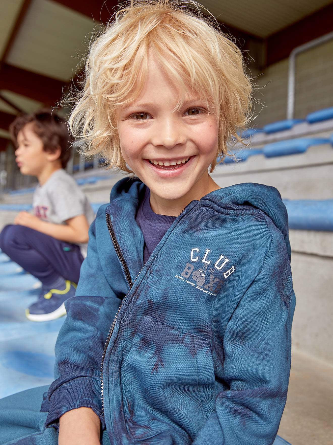Sweat à capuche zippé 