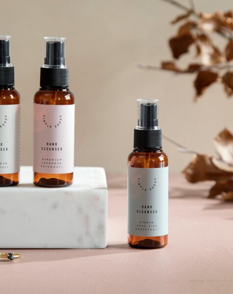 Simple Goods Hand Cleanser Geranium, Lavender Patchouli Reinigungsspray