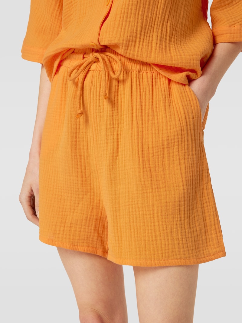 Shorts mit Strukturmuster in orange