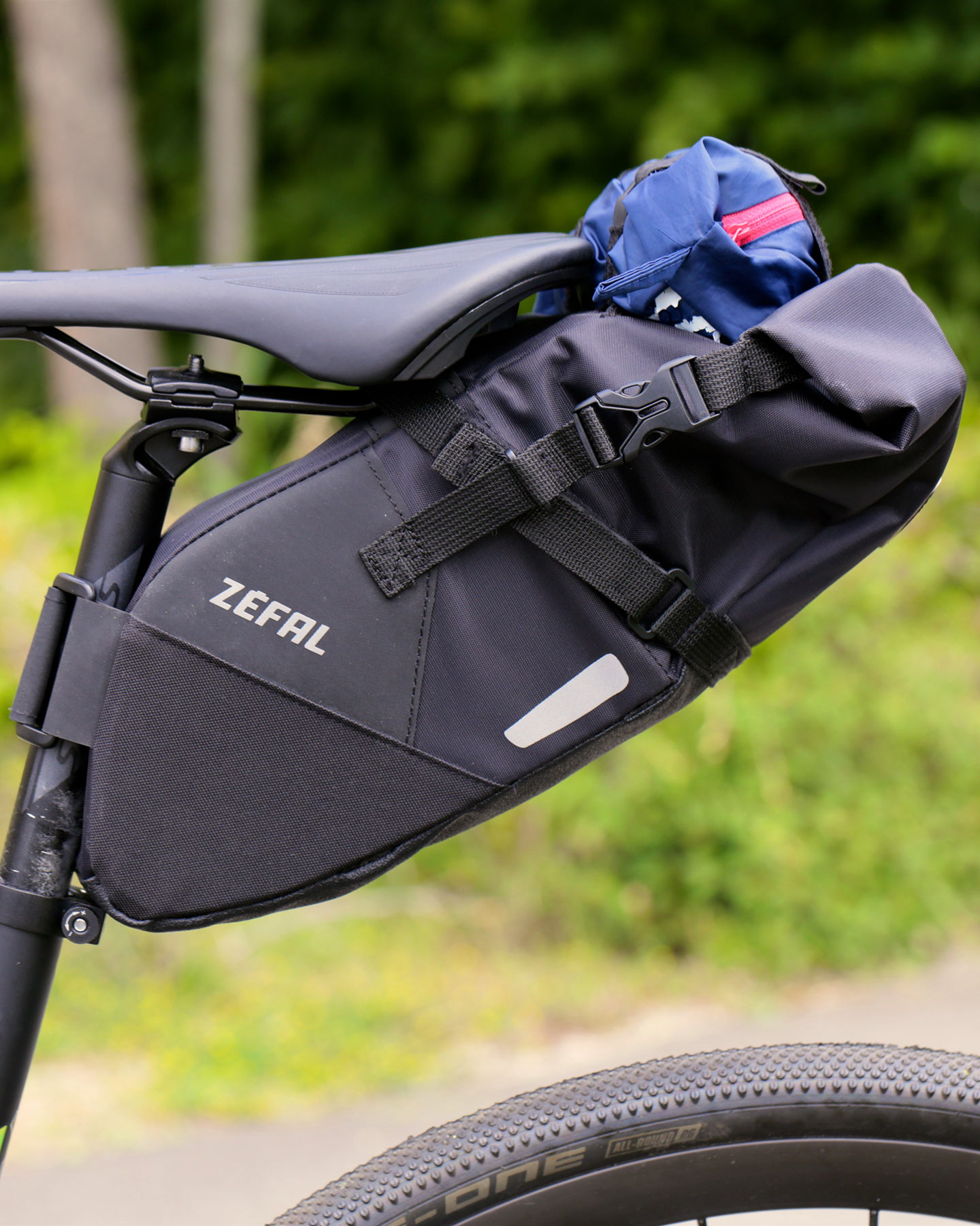 Torba rowerowa Bonin Zefal Z Adventure R5 o pojemności 5 l CVB1125