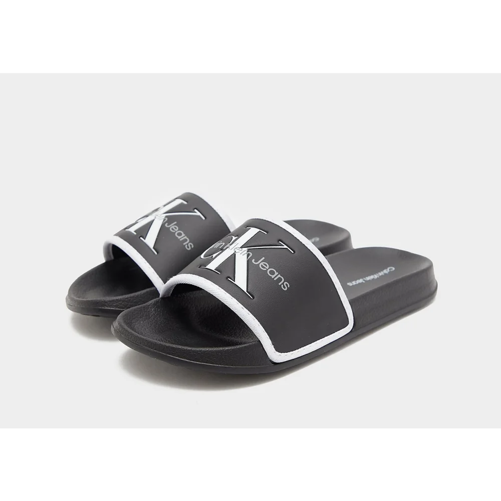 Calvin Klein Badesandalen V3B0-80630-1172-001 / schwarz