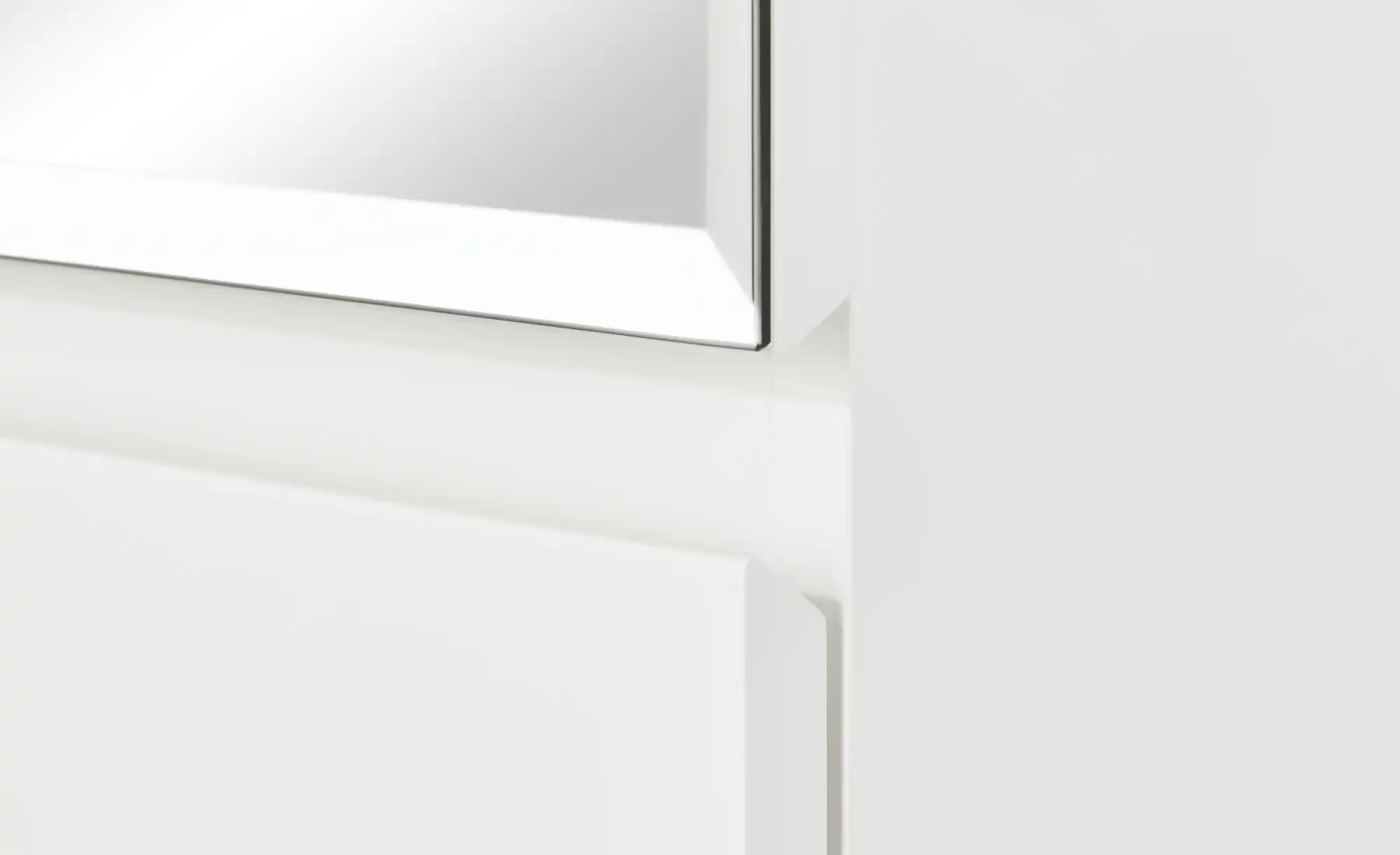Garderobenschrank