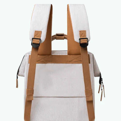 Adventurer Medium Arequipa Cream Backpack