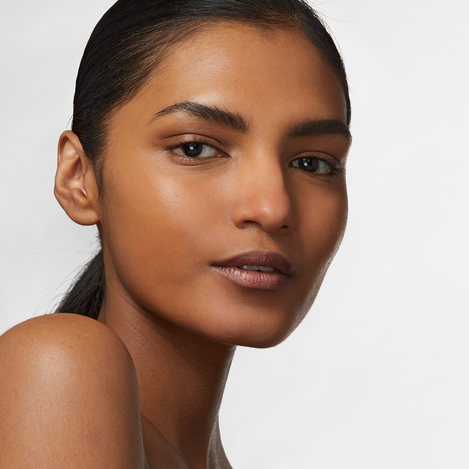 Podkład Estée Lauder Long-Lasting, Transfer-Proof SPF 10