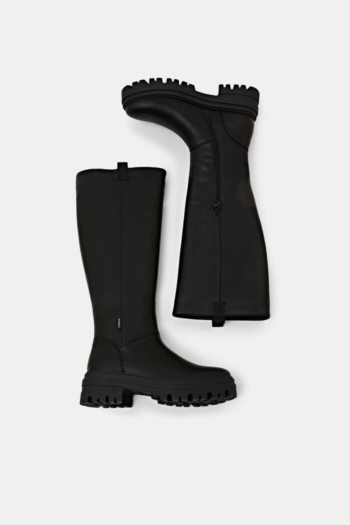 Grobe Boots in Lederoptik