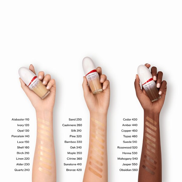 Shiseido Revitalessence Skin Glow Flüssige Foundation