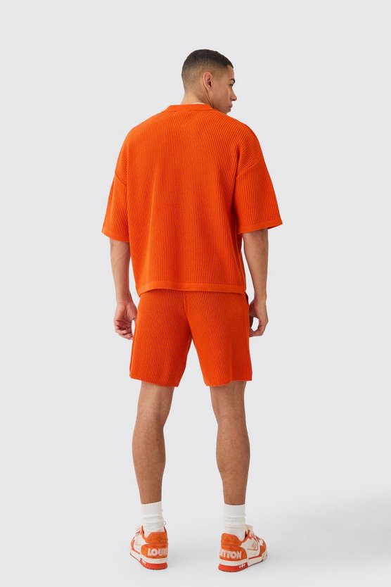 Kastiges geripptes Poloshirt mit kurzen Ärmeln