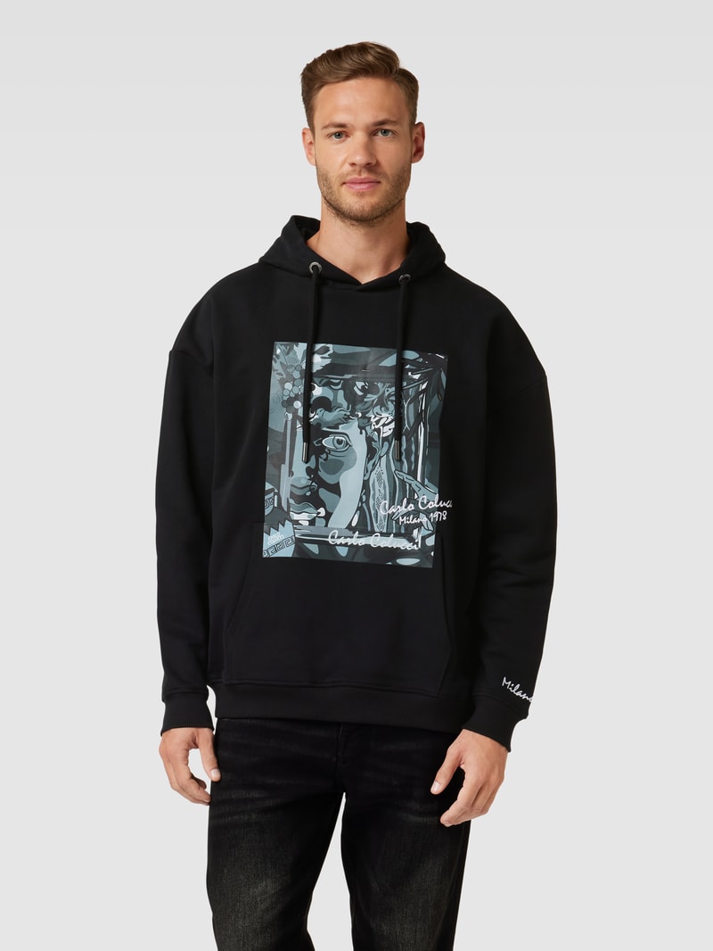 Hoodie mit Motiv-Print in schwarz