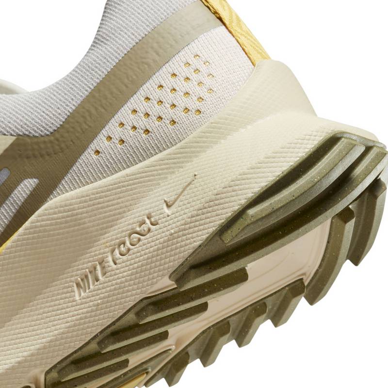 Nike REACT PEGASUS TRAIL Laufschuhe Damen