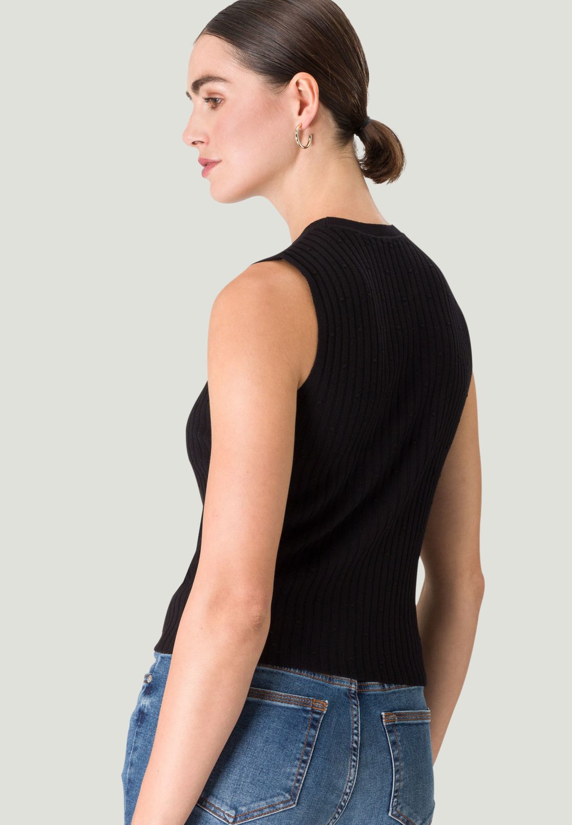 Stricktop mit Rundauschnitt