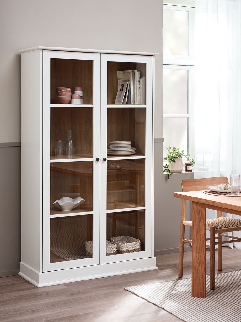 KIRKEBY Witryna KIRKEBY 2 drzwi w kolorze białym/dąb
