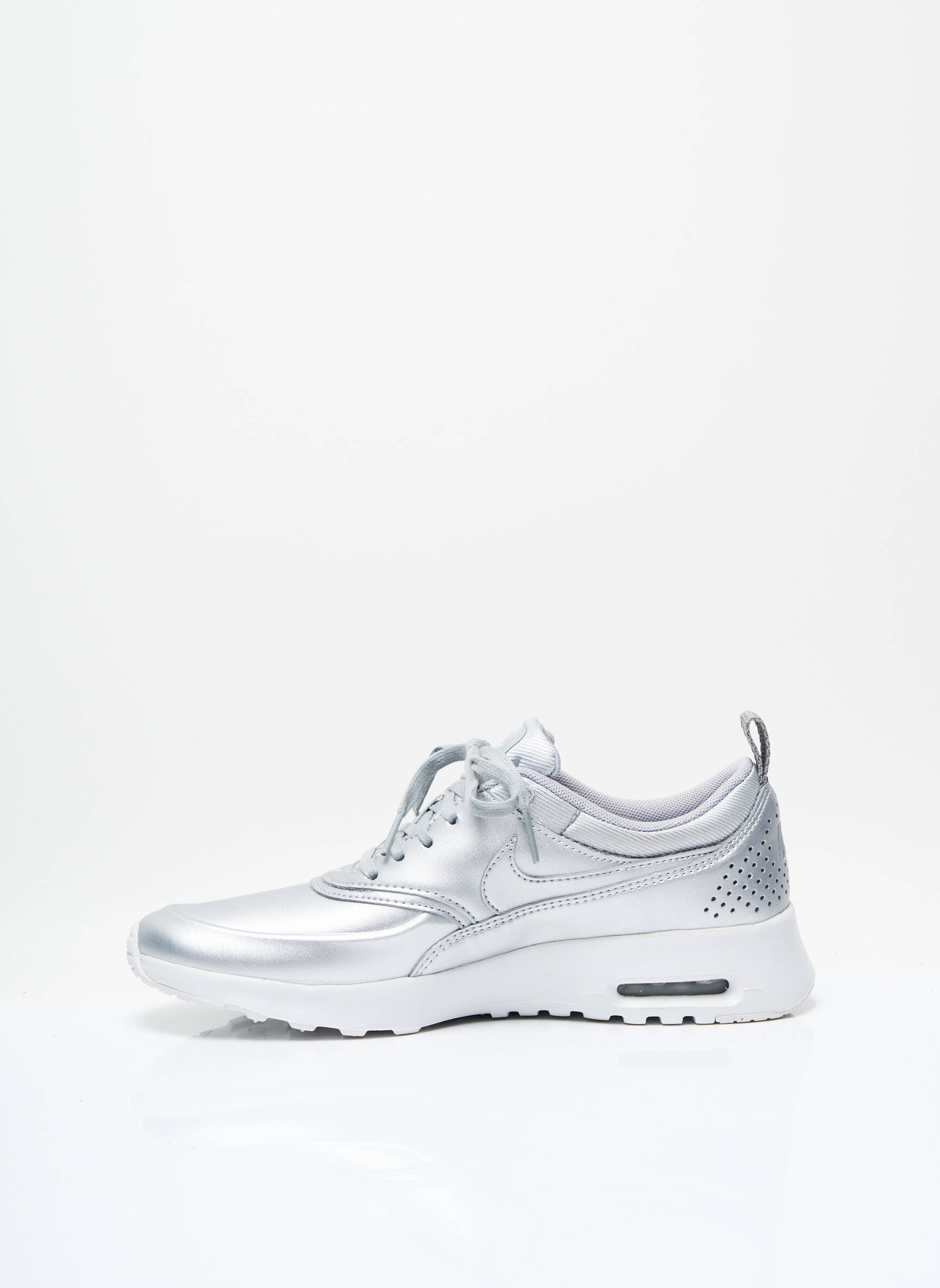 Nike Baskets Unisexe couleur gris