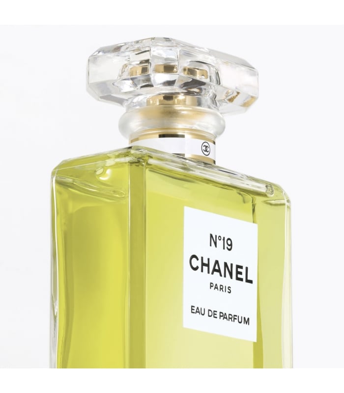 Chanel-N°19- Eau de Parfum Vaporisateur