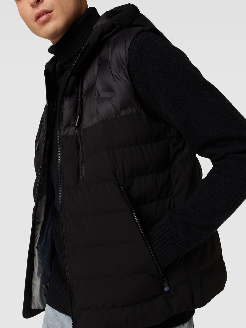 Steppweste mit Reißverschlusstaschen Modell 'LUC' in schwarz