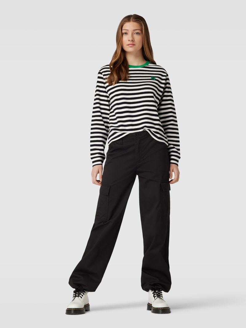 Sweatshirt mit Streifenmuster in schwarz