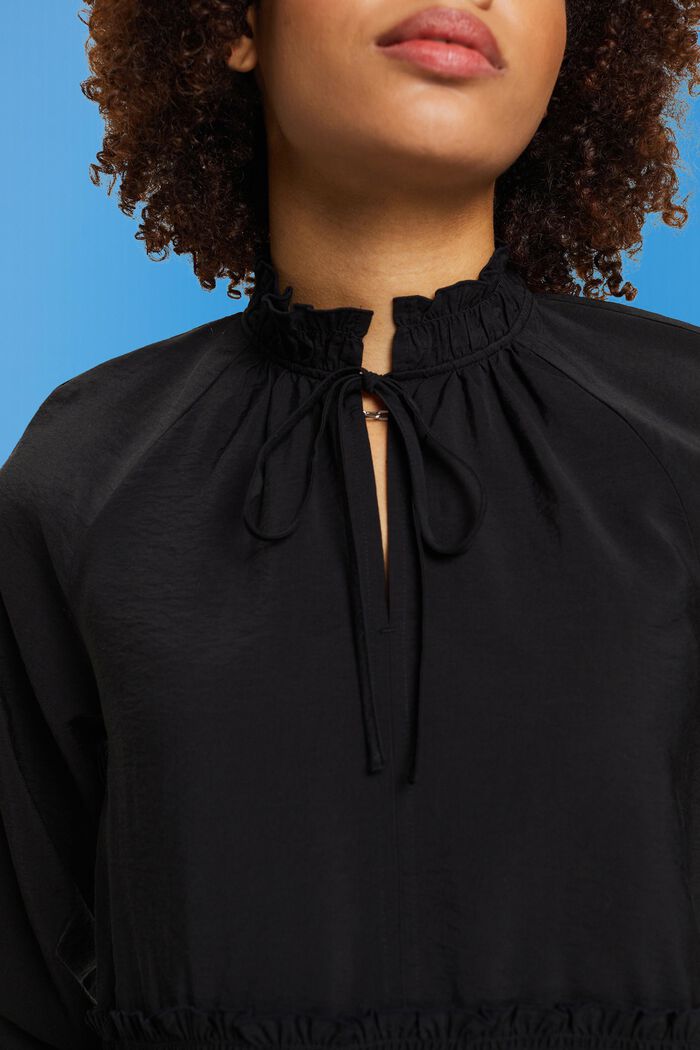 Rüschenbluse mit Bindedetail