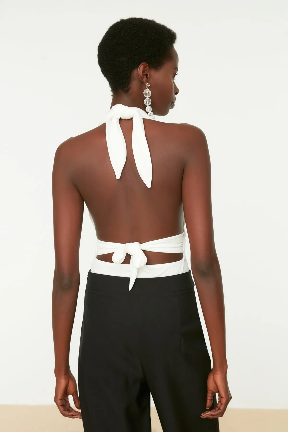 Trendyol Collection  Ecru geraffter Body TPRSS21BD0126