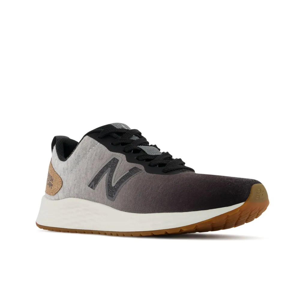 New Balance Fresh Foam Arishi WARISGK3 / schwarz