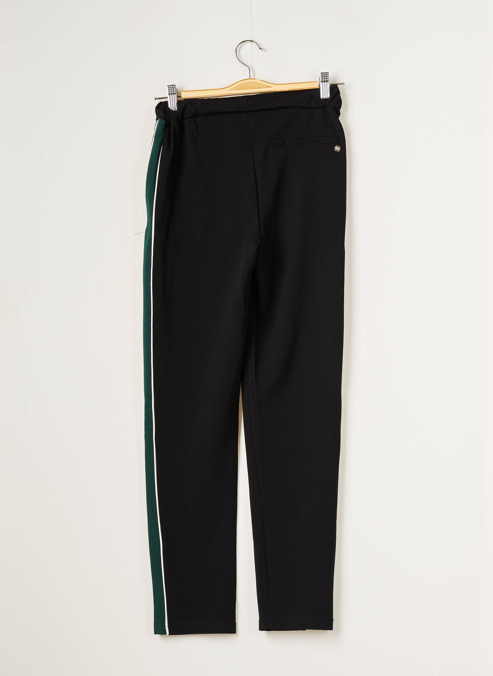 Beckaro Pantalons Droits Fille couleur noir