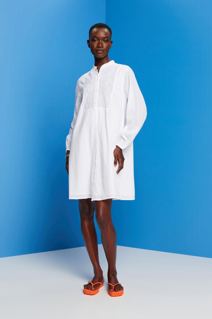 Besticktes Hemdblusenkleid