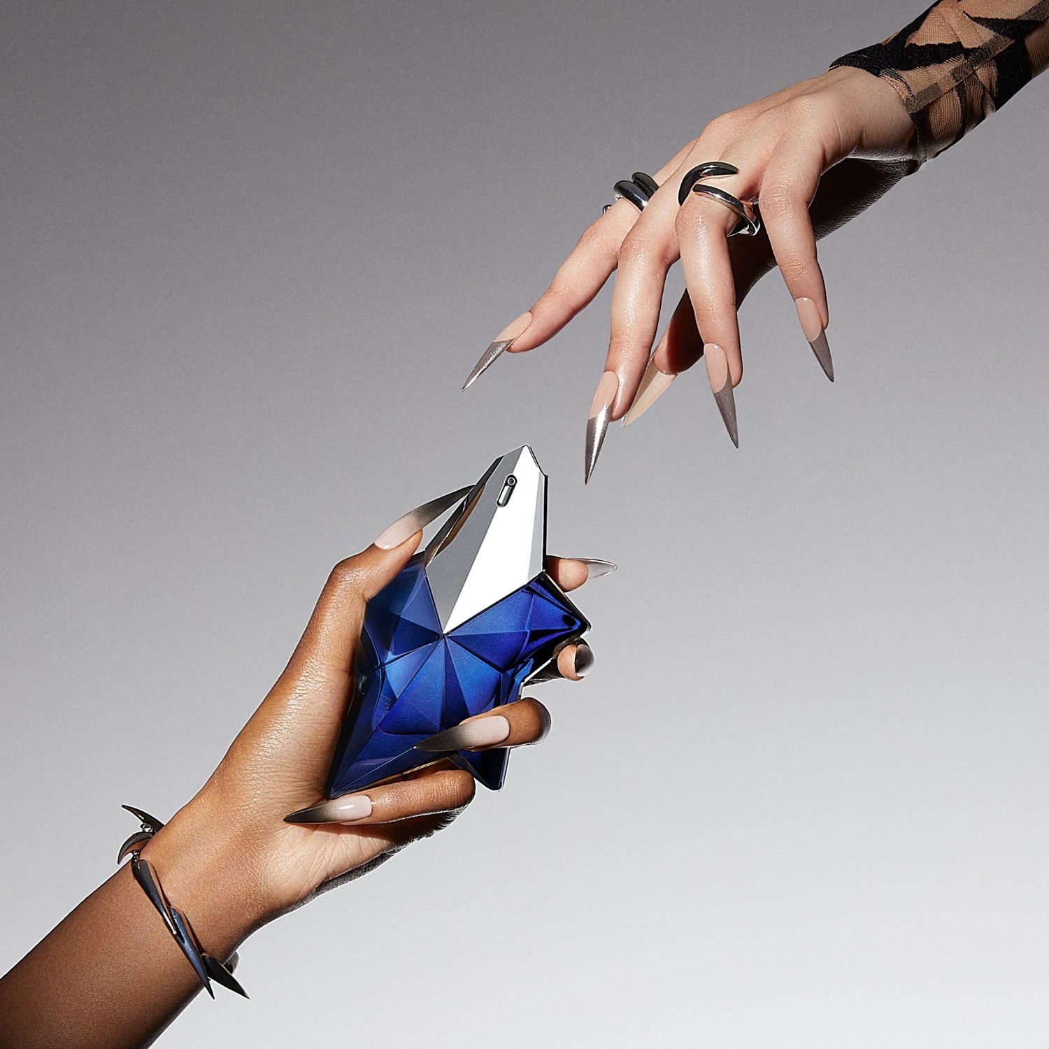 MUGLER Elixír