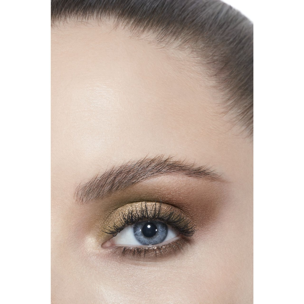 CHANEL LES 4 OMBRES ÉCLAT DE NUIT LIDSCHATTEN MIT VIELFÄLTIGEN EFFEKTEN